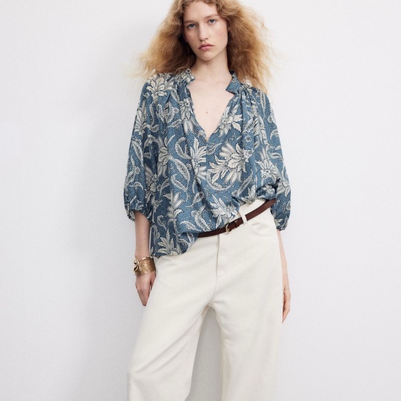 NWT H&M Balloon Sleeve Blouse - M - Picture 3 of 7